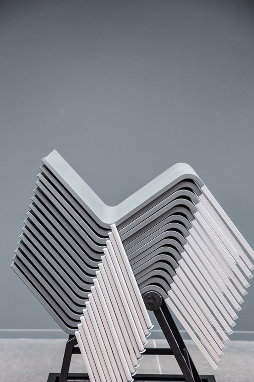 Van Severen. 03 chairs, 35x