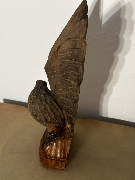 Image 1 of Aigle en bois sculpté - fabrication artisanale vintage Allemagne 