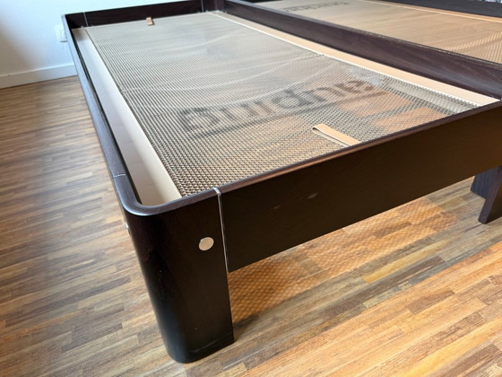 Image 1 of Deux lits simples Auping avec sommier réglable et table de chevet