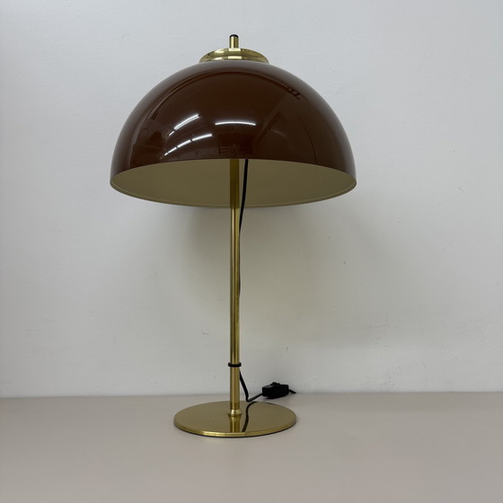 Image 1 of Lampada da tavolo vintage a fungo con base in metallo dorato , anni '70