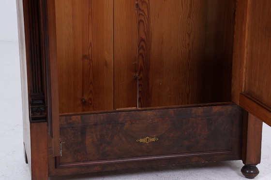 Image 1 of Bellissimo guardaroba in stile guglielmino | antico armadio a cassetti guardaroba retrò armadio portabiancheria in legno #05-98