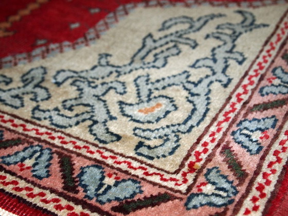 Image 1 of Handgemaakt antiek Turks Konya-tapijt 69 cm x 108 cm (2,9' x 3,5') jaren 1920 - 1C500