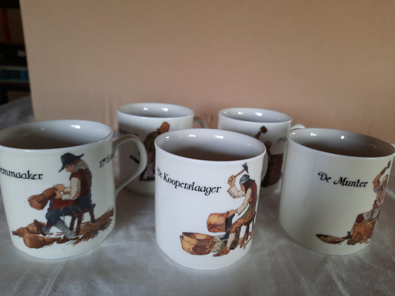 Image 1 of Set van 5 vintage mokken