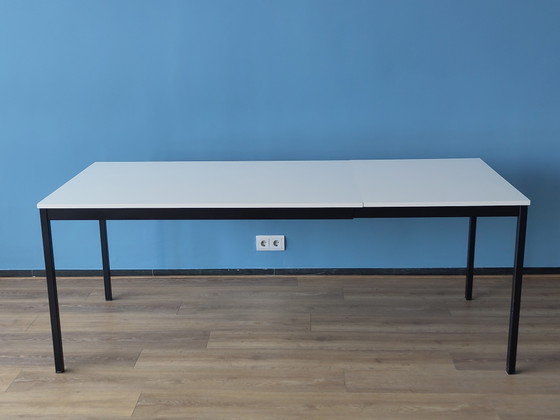 Image 1 of Pastoe extendable dining table