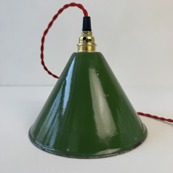 Image 1 of Batch 2 Suspensions Atelier Coniques Vertes
