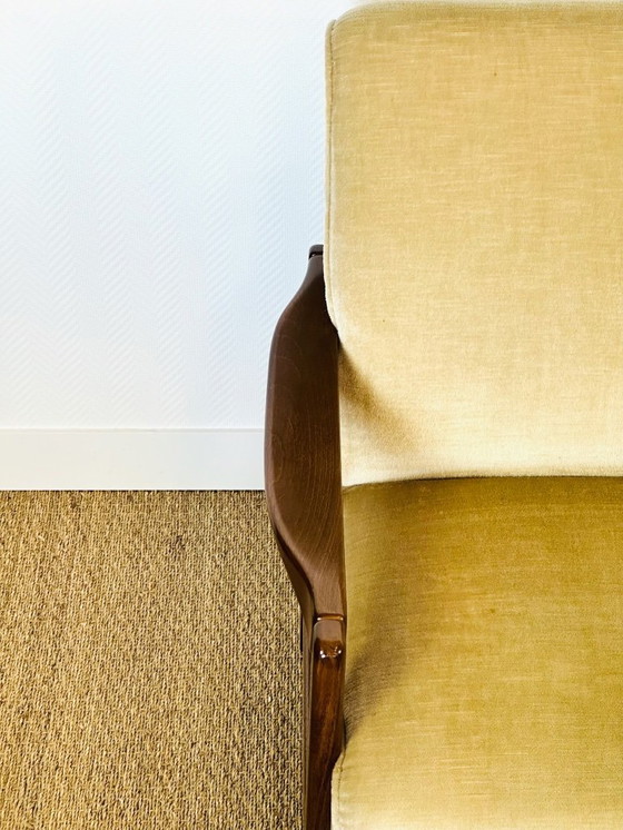 Image 1 of Schlafsofa und skandinavischer Samtsessel, 1960, 2er-Set