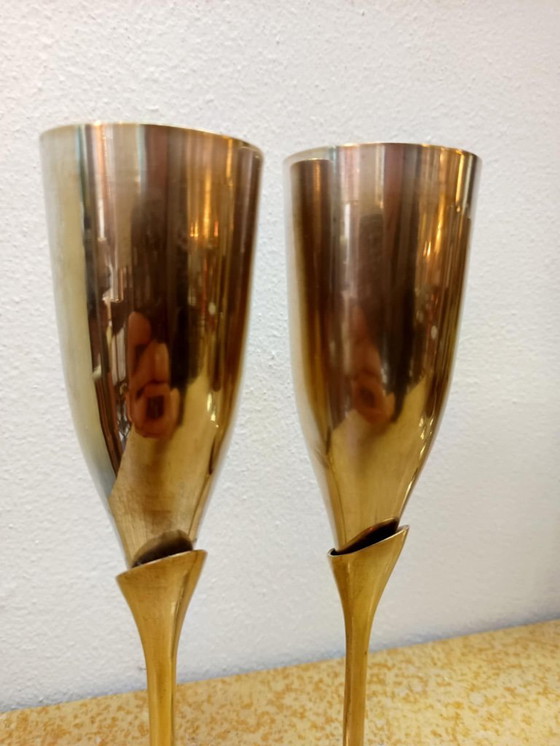 Image 1 of 8 champagneglazen van metaal en messing in Hollywood Regency-stijl uit 1970