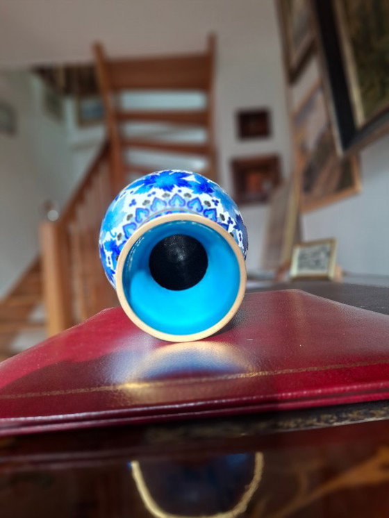 Image 1 of Grote cloisonné emaille vaas, 30,5 cm, intens blauw