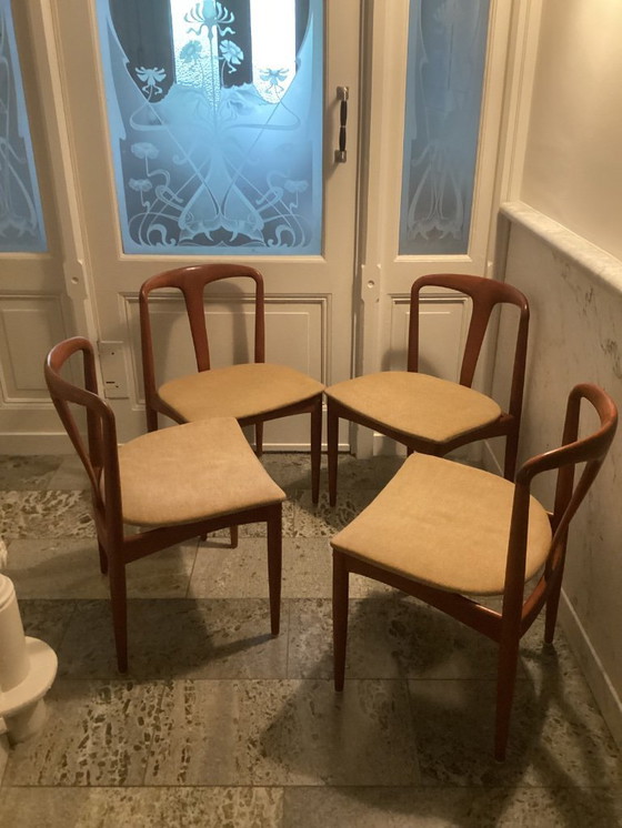 Image 1 of 4 sillas "Juliane" Johannes Andersen