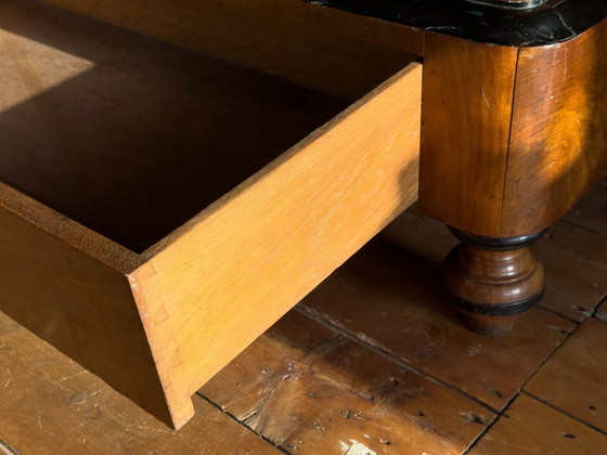 Image 1 of Grande bibliothèque victorienne