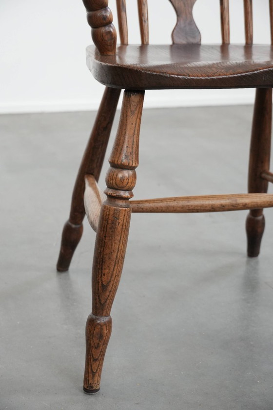 Image 1 of Antieke Engelse lowback Windsor chair