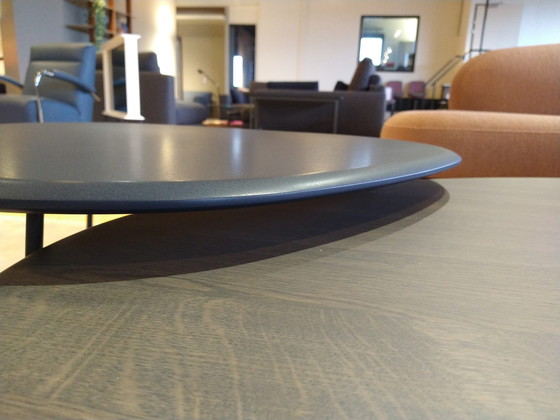 Image 1 of Mesa de centro con trípode Pode