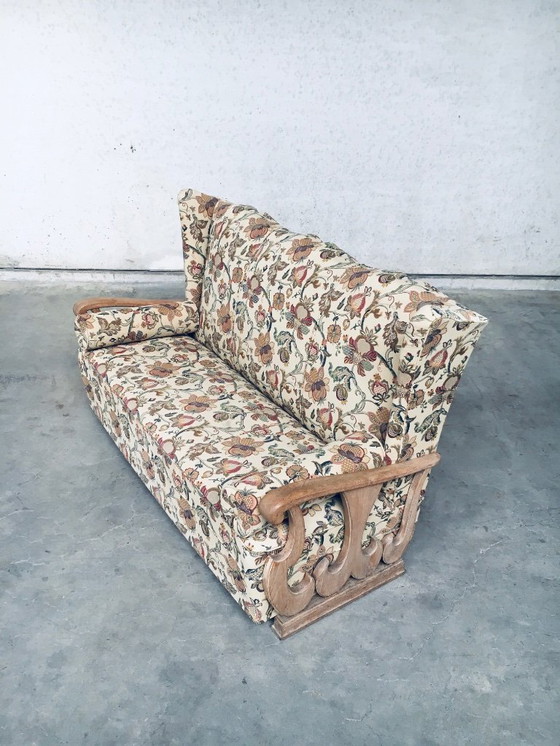 Image 1 of Dreisitzer-Sofa mit hoher Ohrenlehne im Stil der frühen 1900er Jahre