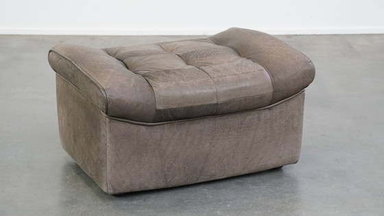 Image 1 of Graues Vintage Leder Elemente Design Sofa 2 Elemente + Hocker