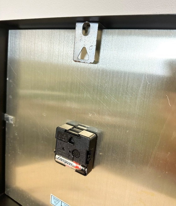 Image 1 of Zwarte industriële vierkante wandklok van Pragotron, jaren 70