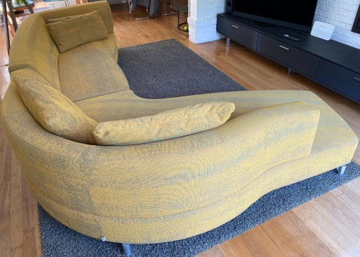 Movani Model Hotspot designer sofa