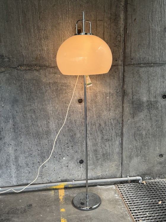 Image 1 of Harvey Guzzni Meblo vloerlamp