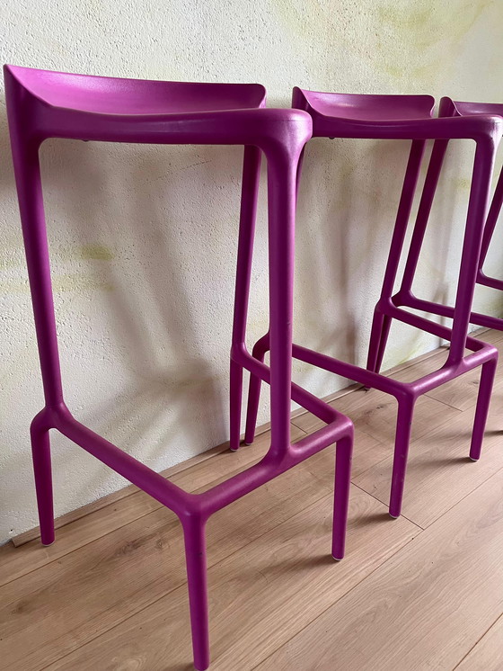 Image 1 of 3 bar stools purple Pedrali happy 490