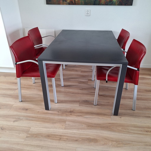 4 chaises de salle à manger Leolux Myto