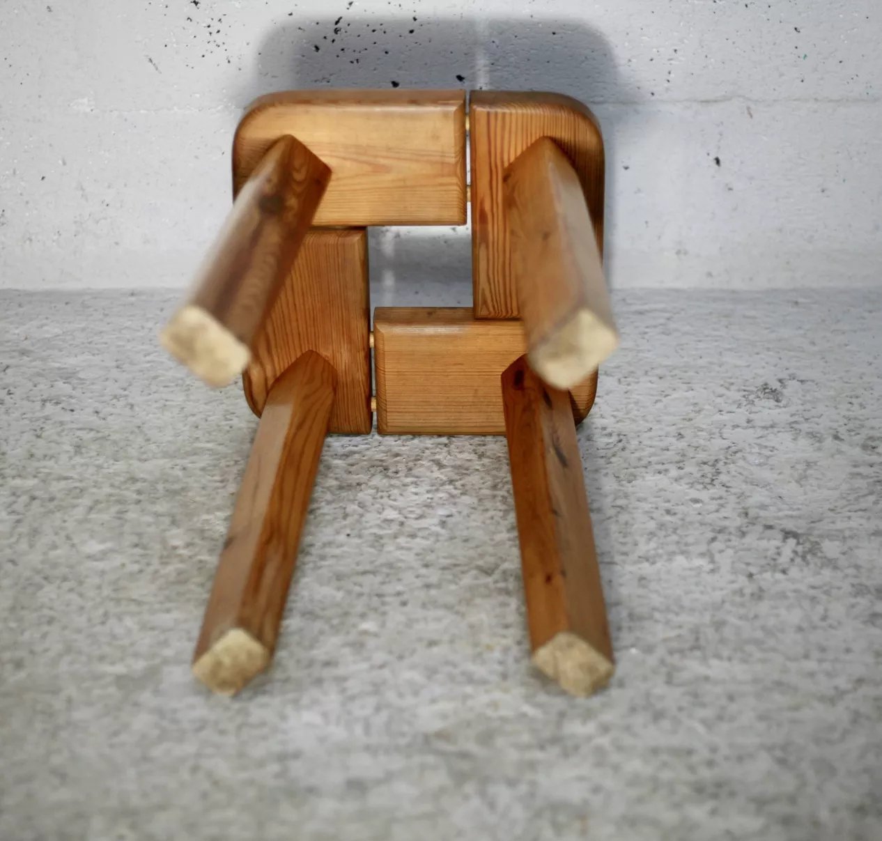 Stool by Olof Ottelin | €550 | Whoppah