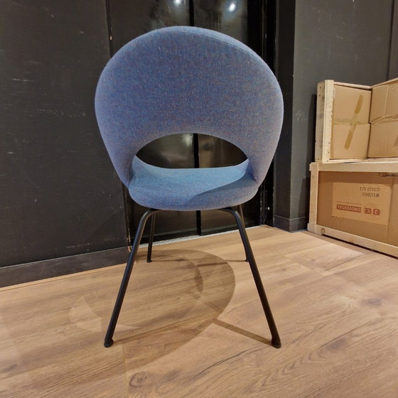 Image 1 of Artifort Nina Esszimmerstuhl