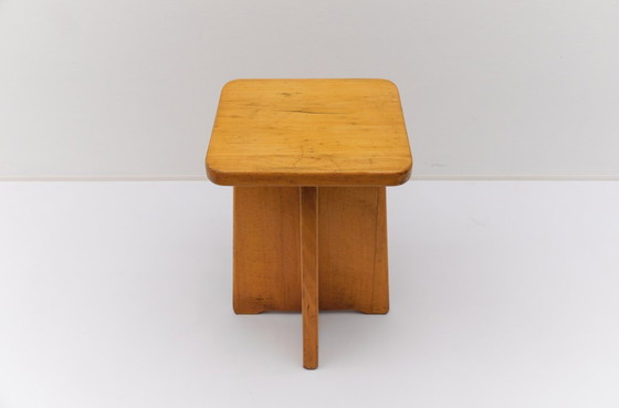 Image 1 of Conjunto de 6 taburetes de roble al estilo de Pierre Chapo, Francia, años 60