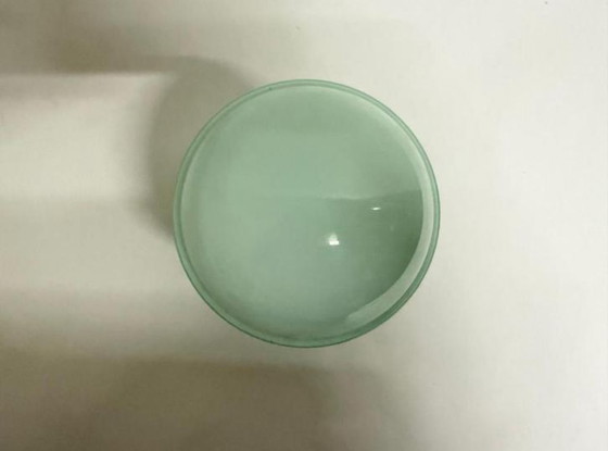 Image 1 of Vintage Art deco mintgroen plafonnière plafondlamp luxe nikkelen houder 