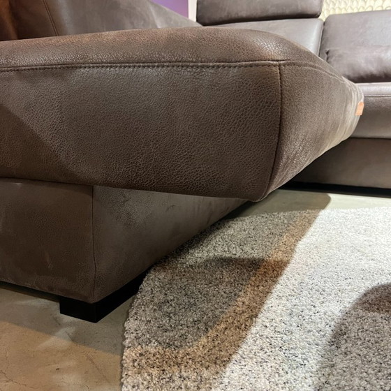 Image 1 of Sofá esquinero Muscolo con función relax en micropiel Dakota