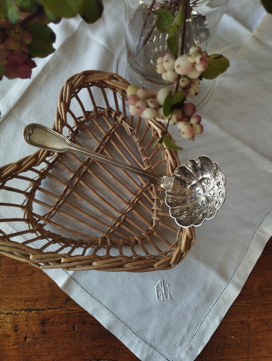 Image 1 of Christofle - Large silver-plated metal sprinkling spoon, filet pattern.