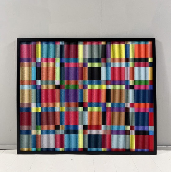 Image 1 of Lena László pour Studio Exactly, Relief lenticulaire/3D sur plaque d'aluminium avec laminage, « 210 formes géométriques », é