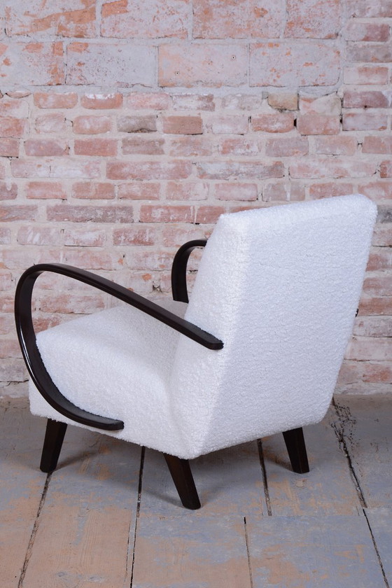Fauteuil Art Déco restauré, par J. Halabala, UP Závody, Modèle C, Tchèque, années 1940 – Textile, Wood (photo 16 of 20)