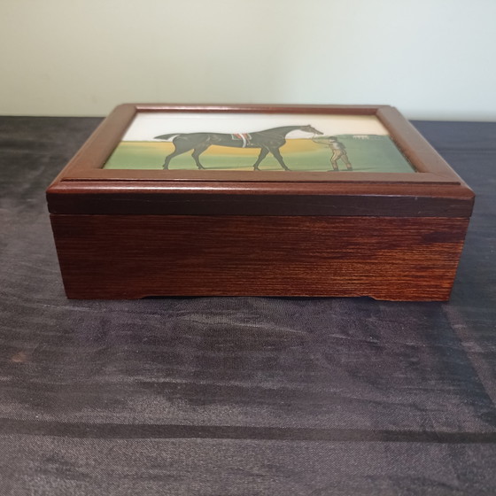 Boîte Vintage en Bois pour Cartes/Bijoux avec Peinture sous Verre Cheval – Objets déco, Wood, Glass (photo 2 of 7)