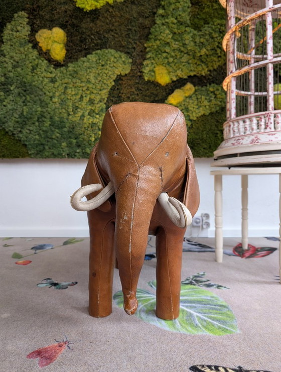 Image 1 of Poggiapiedi vintage a forma di elefante Dimitri Omersa