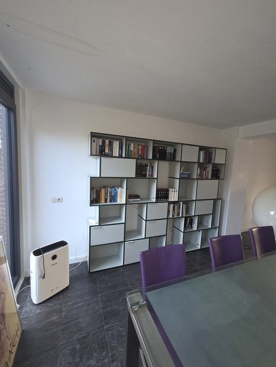 Image 1 of Armario de diseño