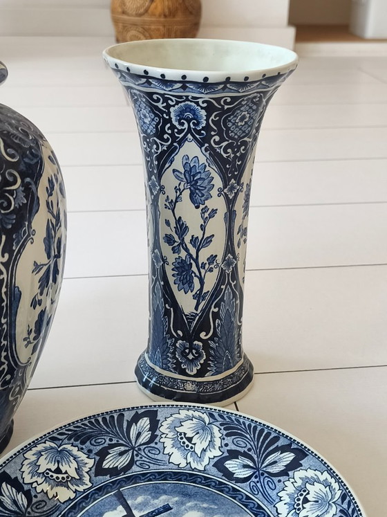 Image 1 of Juego de jarrones, tarro de jengibre y platos/platos de pared de Delft Blue Boch.