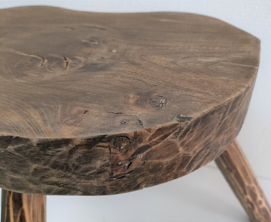 Image 1 of sgabello treppiede, stile arte popolare, legno massello