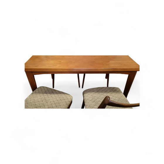 Image 1 of Vintage Deense teakhouten uitschuifbare eettafel 