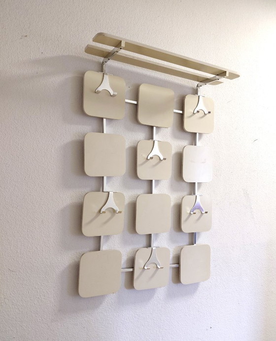 Image 1 of Armario de pared hip setentero