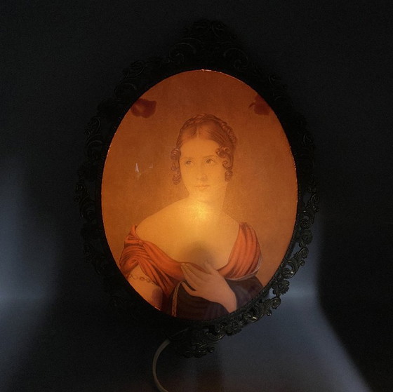 Ritratto Illuminato Vintage Paolina Bonaparte 40cm – Applique, Glass, Wood (photo 2 of 9)