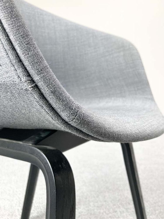 Image 1 of Hay Aac23 Meeting Chair