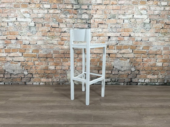 Image 1 of AVL Shaker barstool Lensvelt