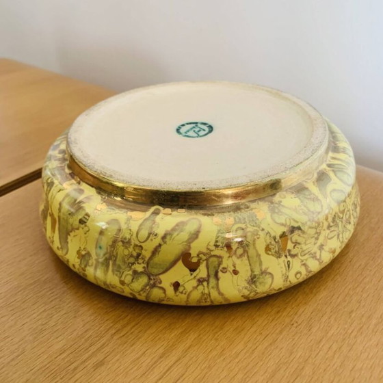 Bandeja para joyas amarilla y dorada, Jean Mazeaud & Faverot, Talleres de Sèvres MF – Objetos decorativos (photo 11 of 12)