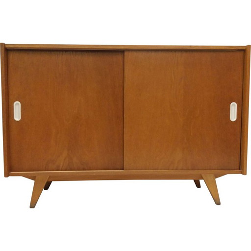 Commode vintage en chêne par Jiroutek, Tchécoslovaquie 1960