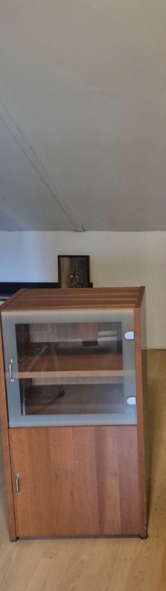 Image 1 of Combinaison élégante de meuble mural modulaire et de bureau – Placage bois chaleureux