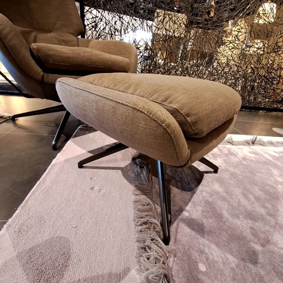 Image 1 of Sillón Leolux Lloyd Plus con reposapiés