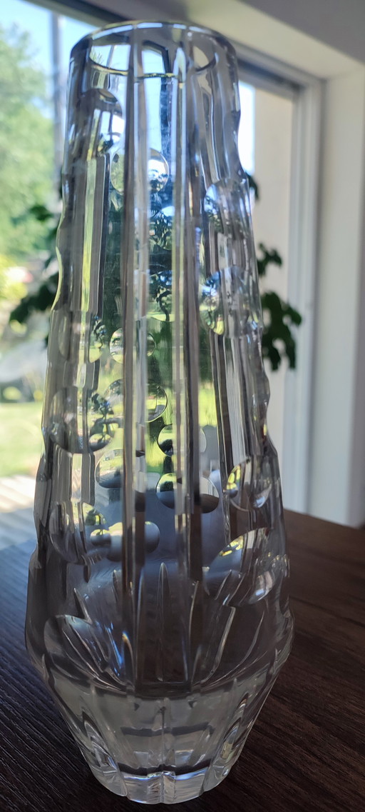 Vintage-Vase aus geschliffenem Glas 60er Jahre