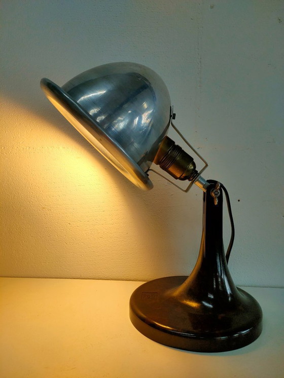 Image 1 of Rare industrial Bauhaus (style) 1950s-60s table lamp by Fritz Pendorff (GDR) with Bakelite base
