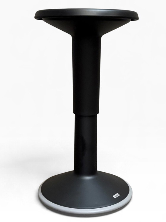 Sgabello ergonomico UPis1 o sgabello per l'equilibrio – Interstuhl, Sgabelli, Plastica, Tessile (photo 5 of 7)