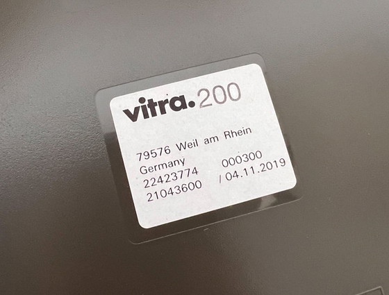 Image 1 of Sedia Vitra Standard di Jean de Prouvé (per pezzo), 2019