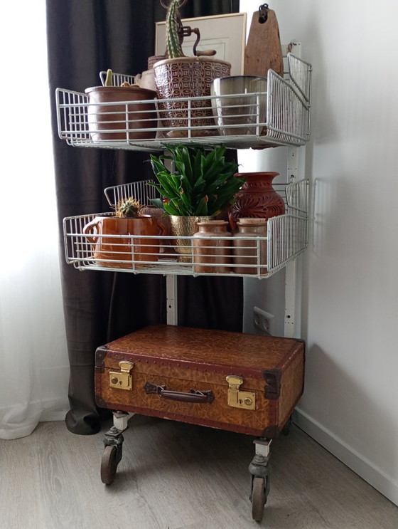 Image 1 of Vintage Industriële Winkelkar